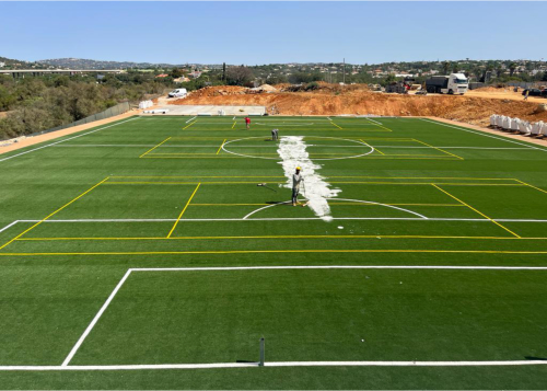 Fornecimento, aplicação relva sintética campos de futebol Portugal